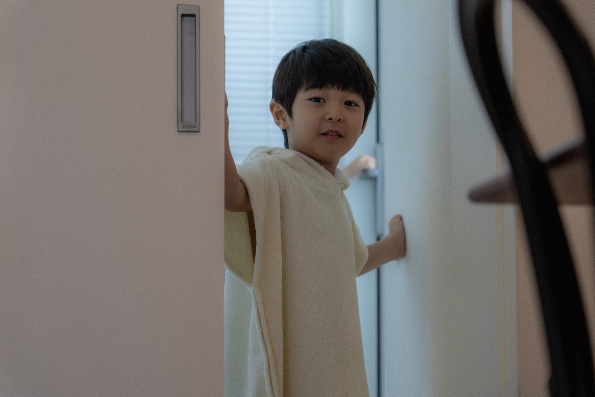 dánda cone poncho (단다 콘 판초)