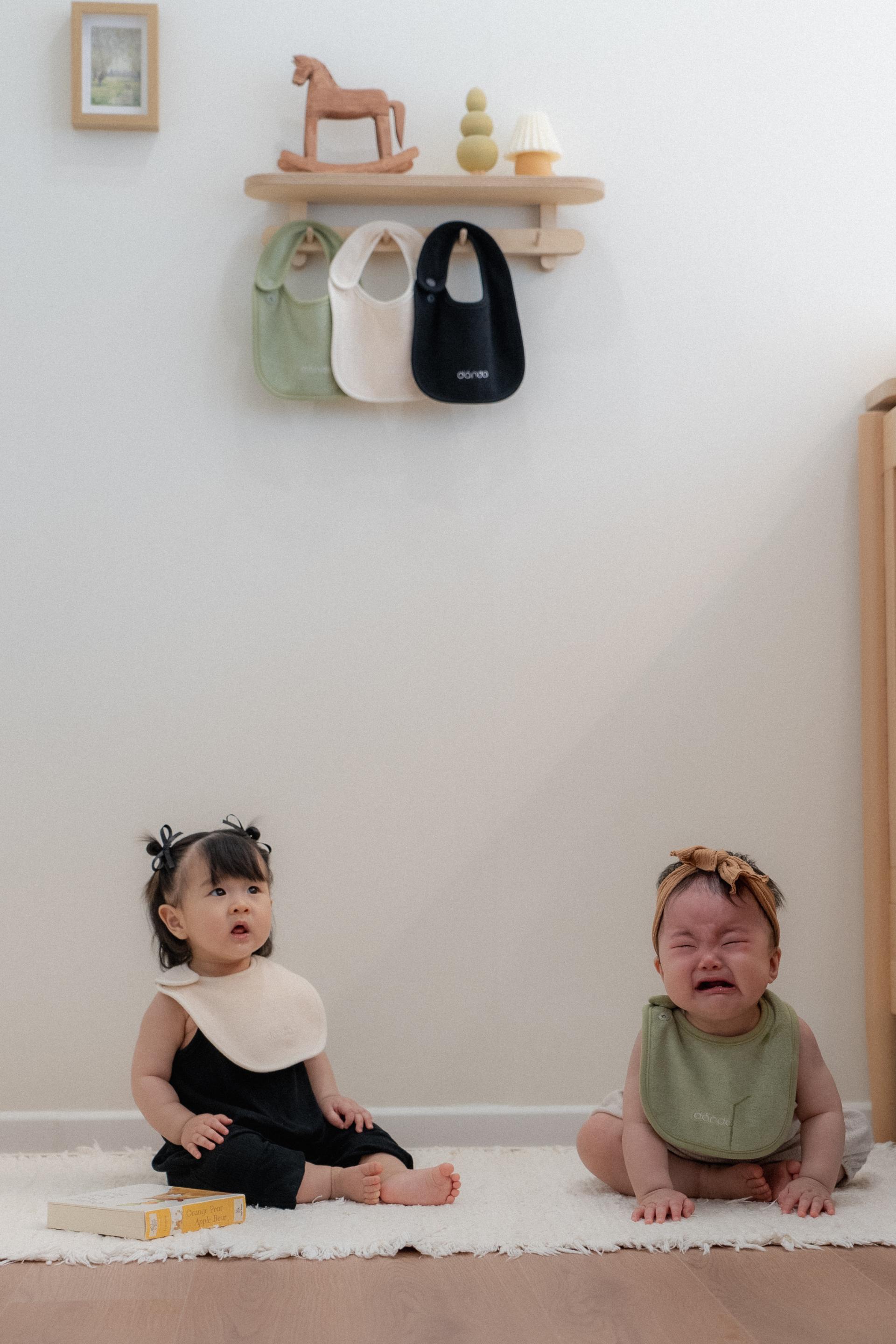 dánda terry bib (단다 테리빕) - olive