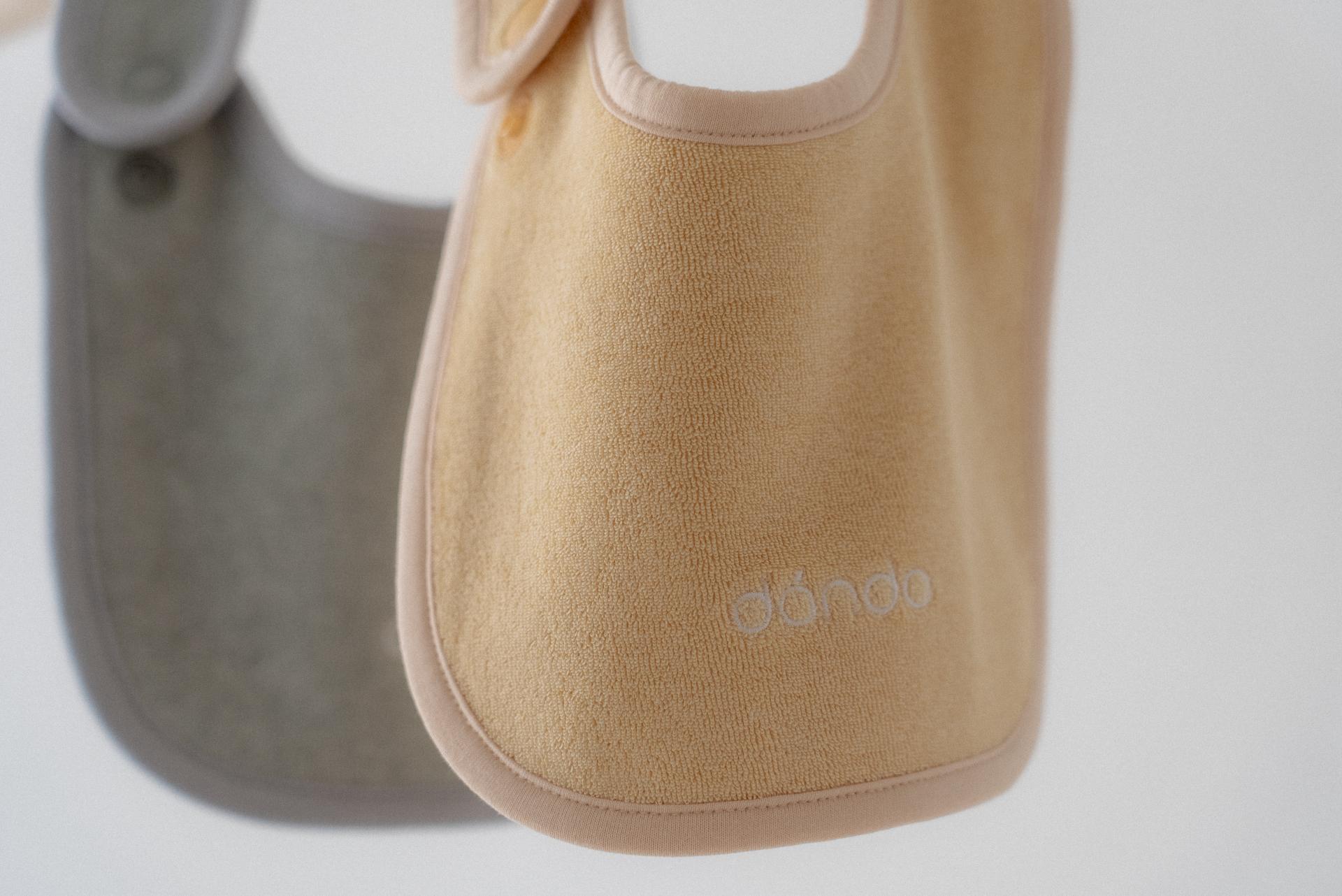 dánda terry bib (단다 테리빕) - deep yellow