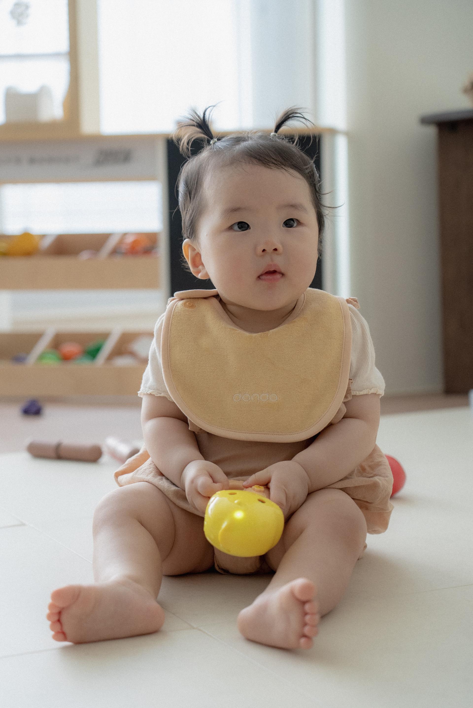 dánda terry bib (단다 테리빕) - deep yellow