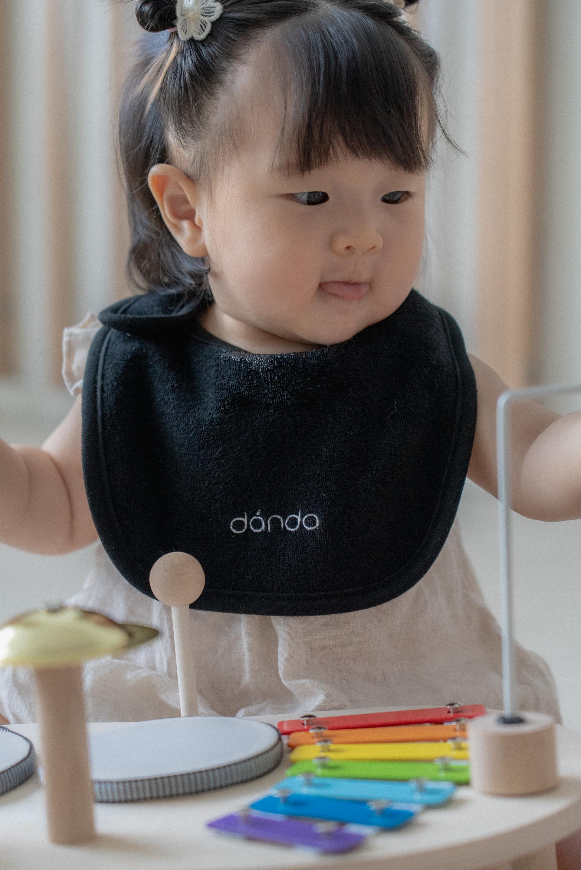 dánda terry bib (단다 테리빕) - black