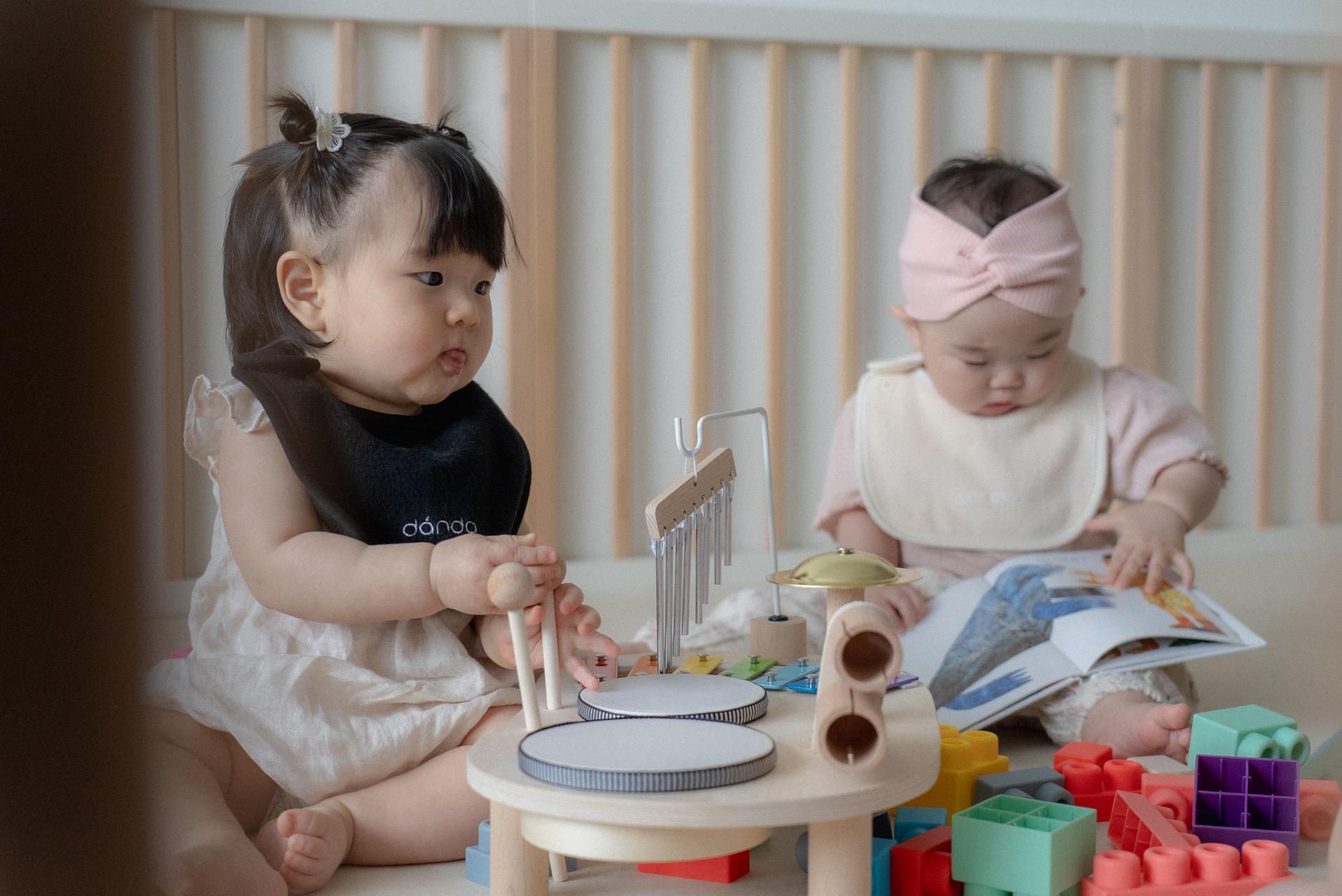 dánda terry bib (단다 테리빕) - black