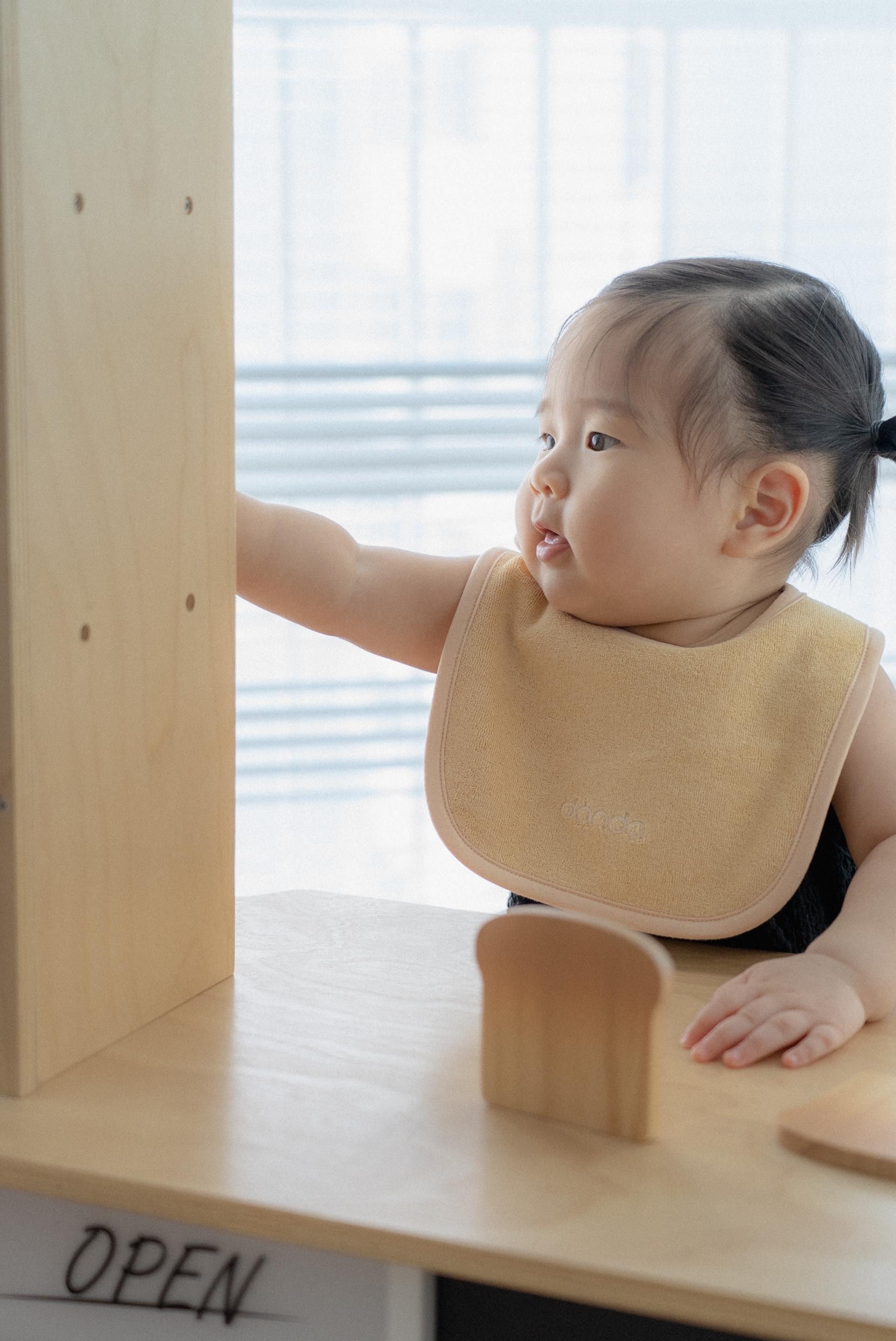 dánda terry bib (단다 테리빕) - deep yellow